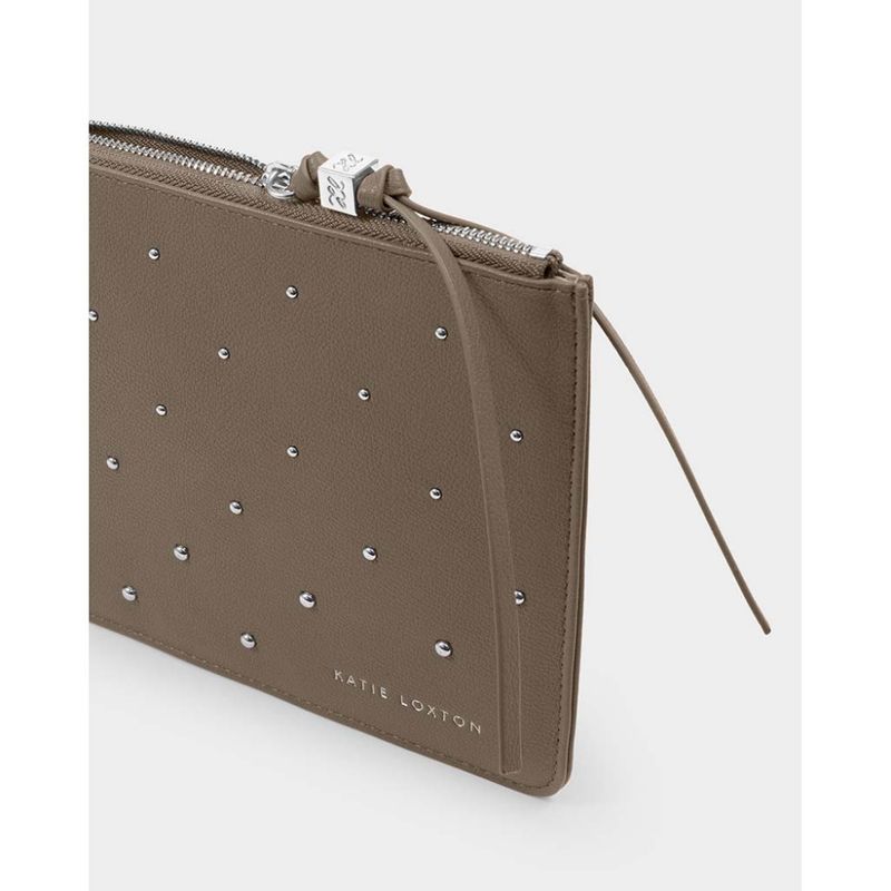 Clutch veske TASSEL CHARM mink studded brun Katie Loxton